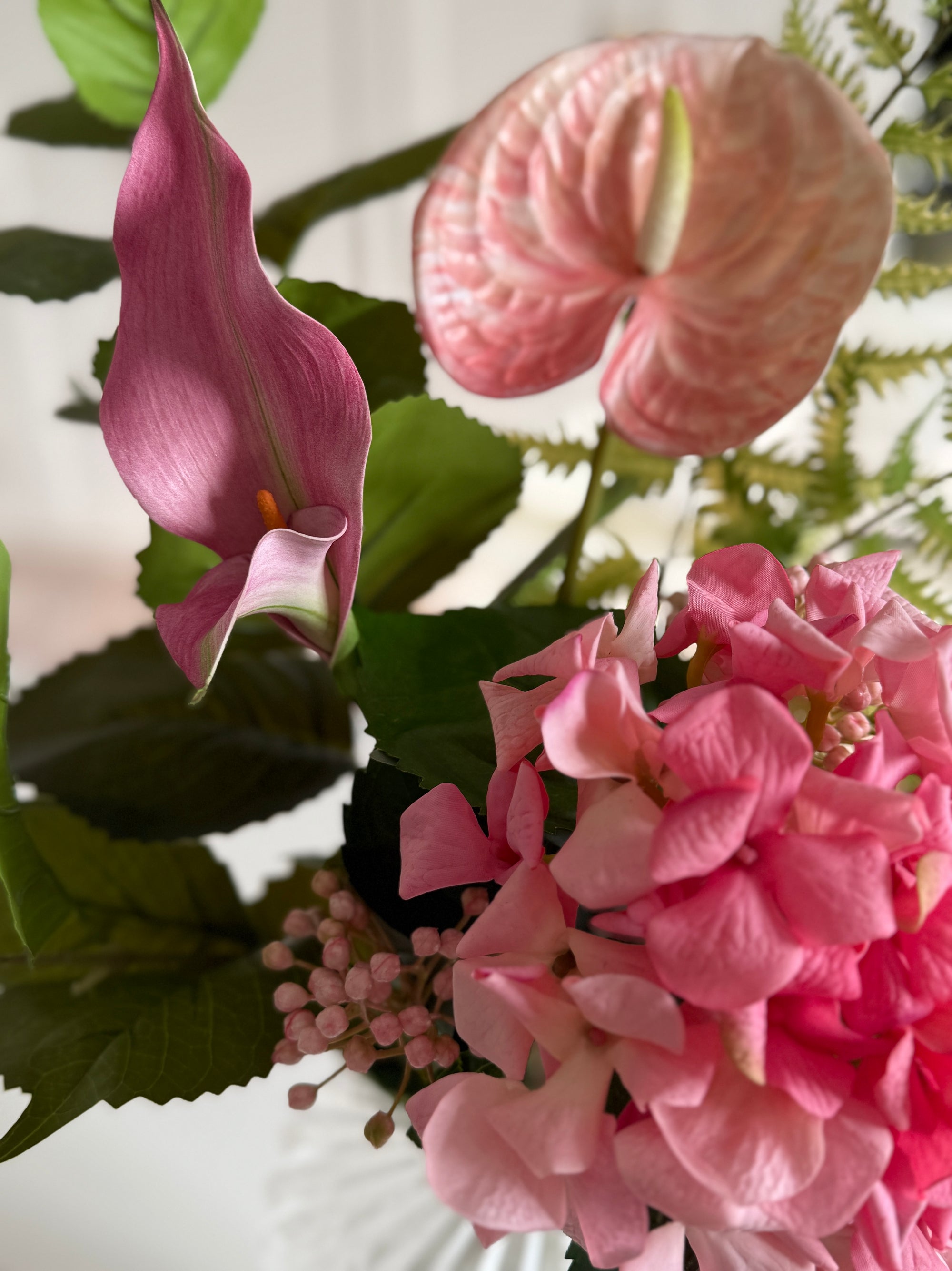 Pink Whisper Buket
