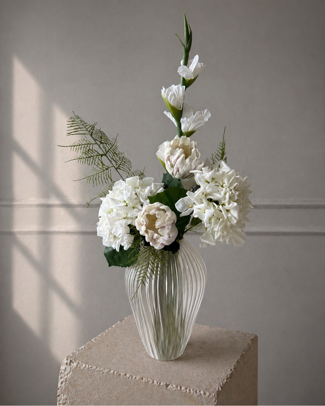 White Romance Buket